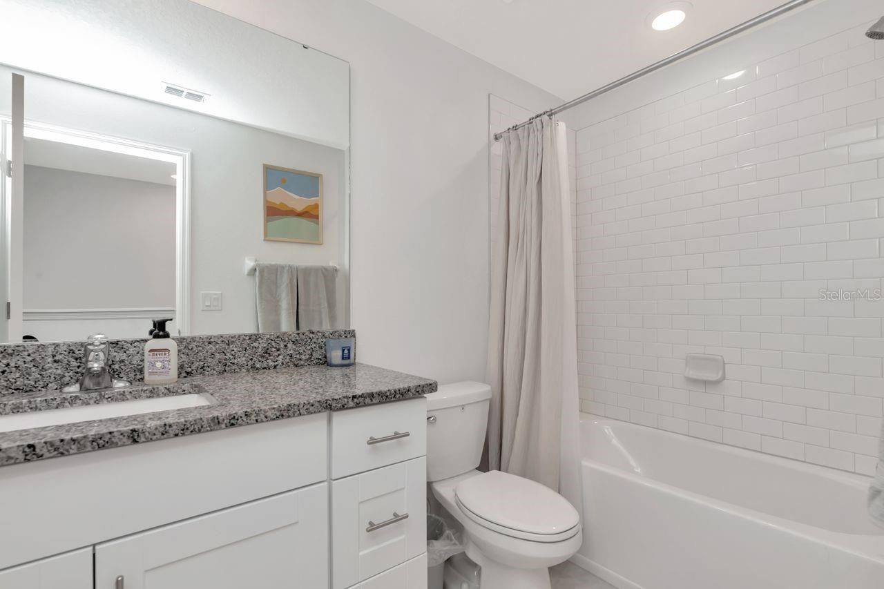 4551 Tuscan Loon Drive, Tampa, FL 33619 Photo