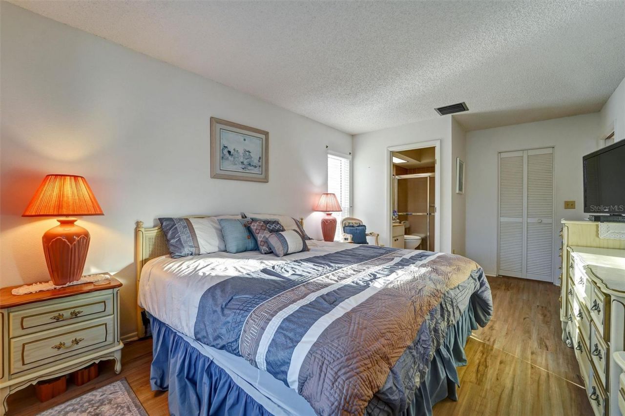 11340 Dollar Lake Drive, Unit 2, Port Richey, FL 34668 Photo