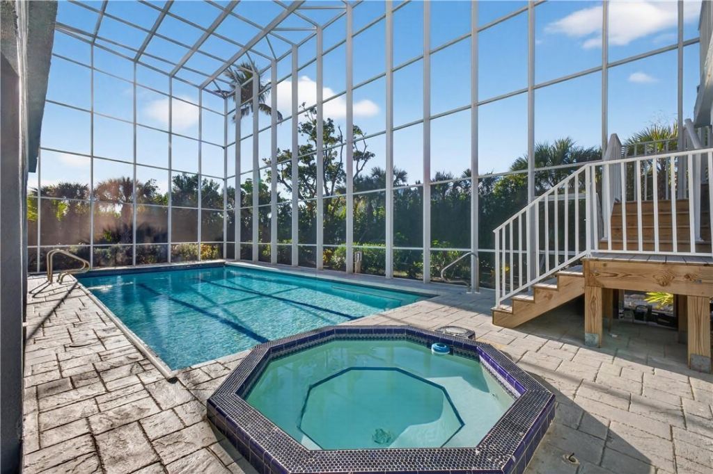 5105 Joewood Dr, Sanibel, FL 33957 Photo