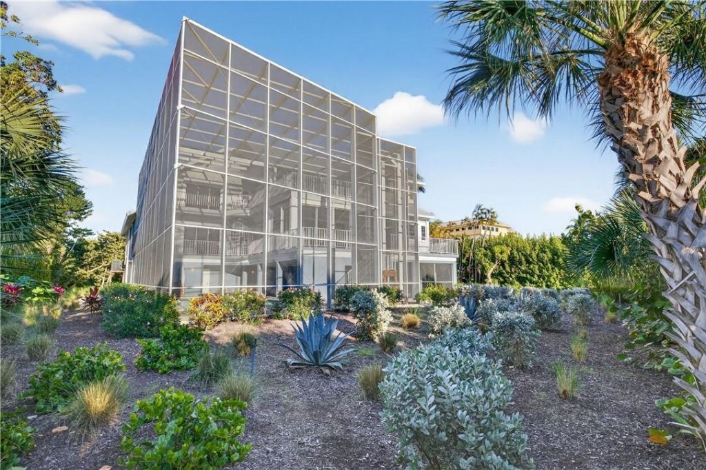 5105 Joewood Dr, Sanibel, FL 33957 Photo