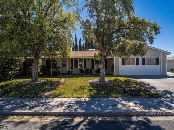 1324 Appaloosa Road , Boulder City, NV 89005