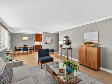 2700 W 44th Street, Unit 104, Minneapolis, MN 55410