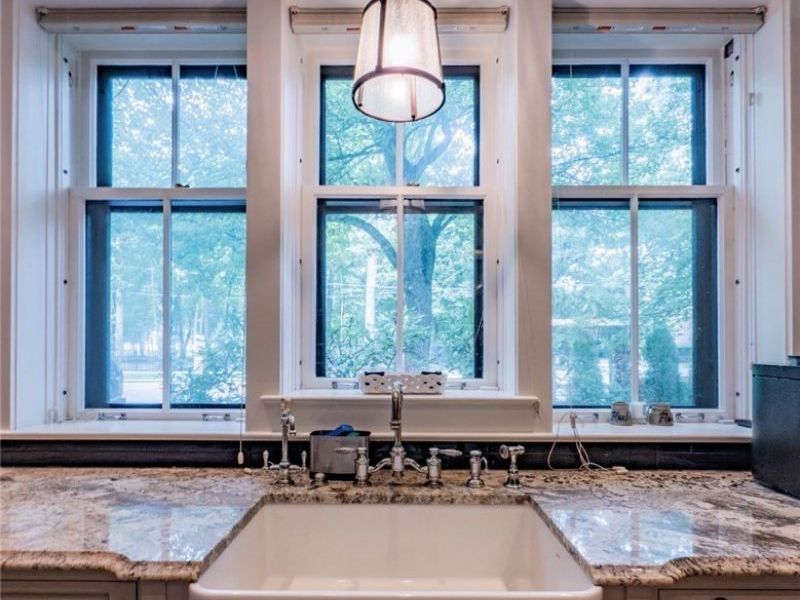 10494 Lake Shore Boulevard , Bratenahl, OH 44108 Photo 13