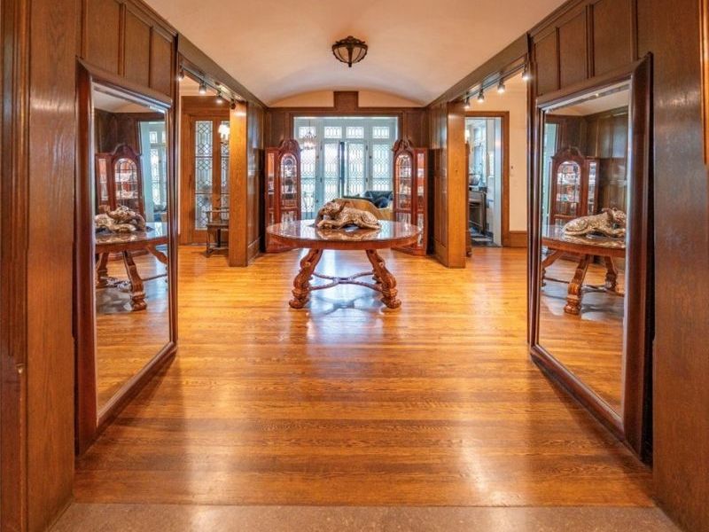 10494 Lake Shore Boulevard , Bratenahl, OH 44108 Photo 7