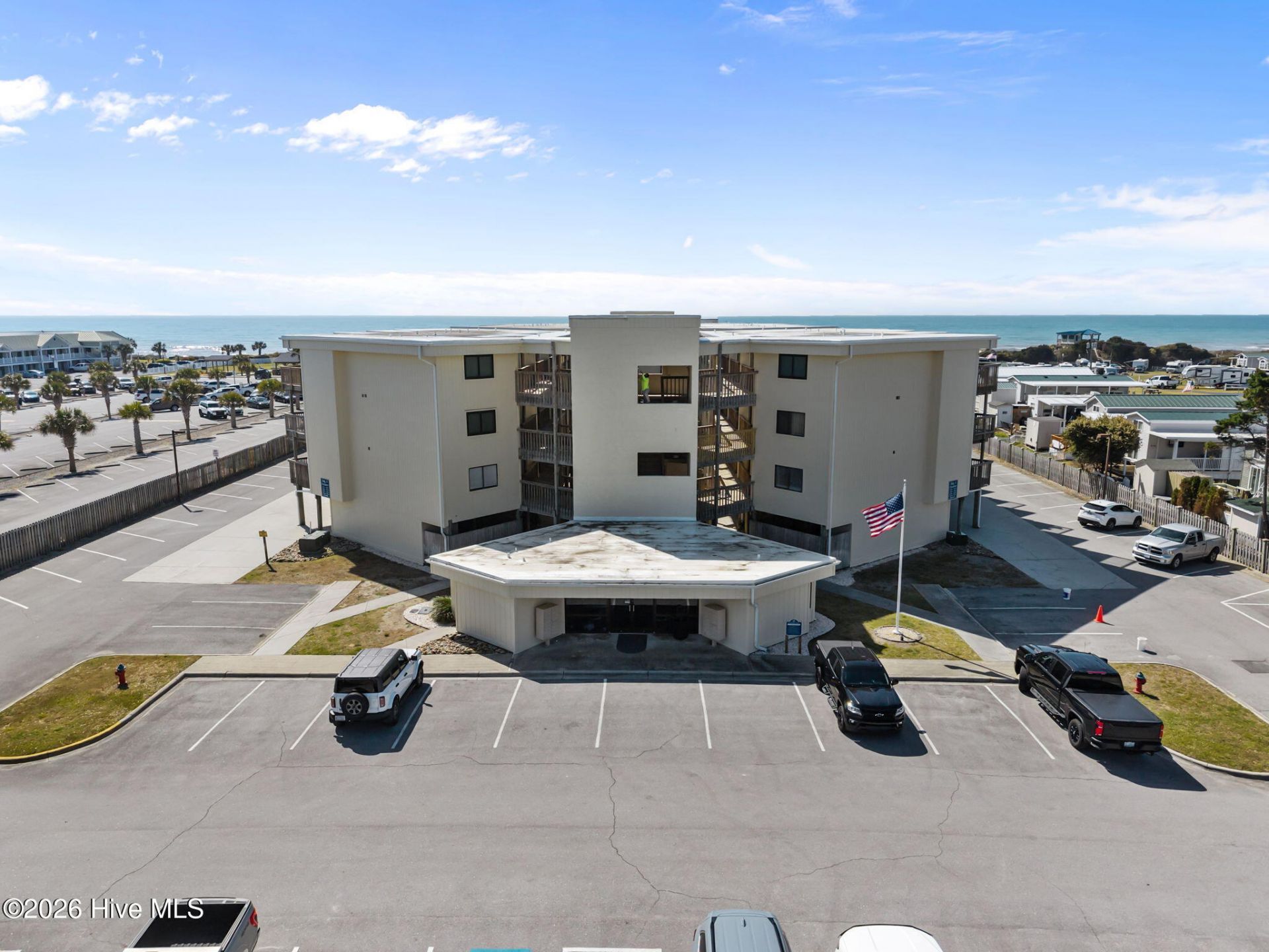 9100 Reed Drive, Unit 4106, Emerald Isle, NC 28594 Main Photo