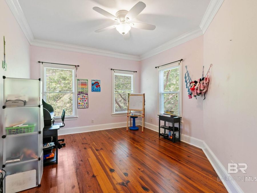 Property Image 43