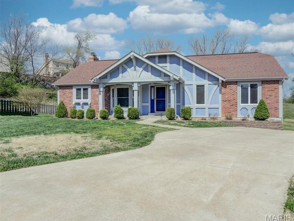 4 Fox Den Court, Unincorporated, MO 63304