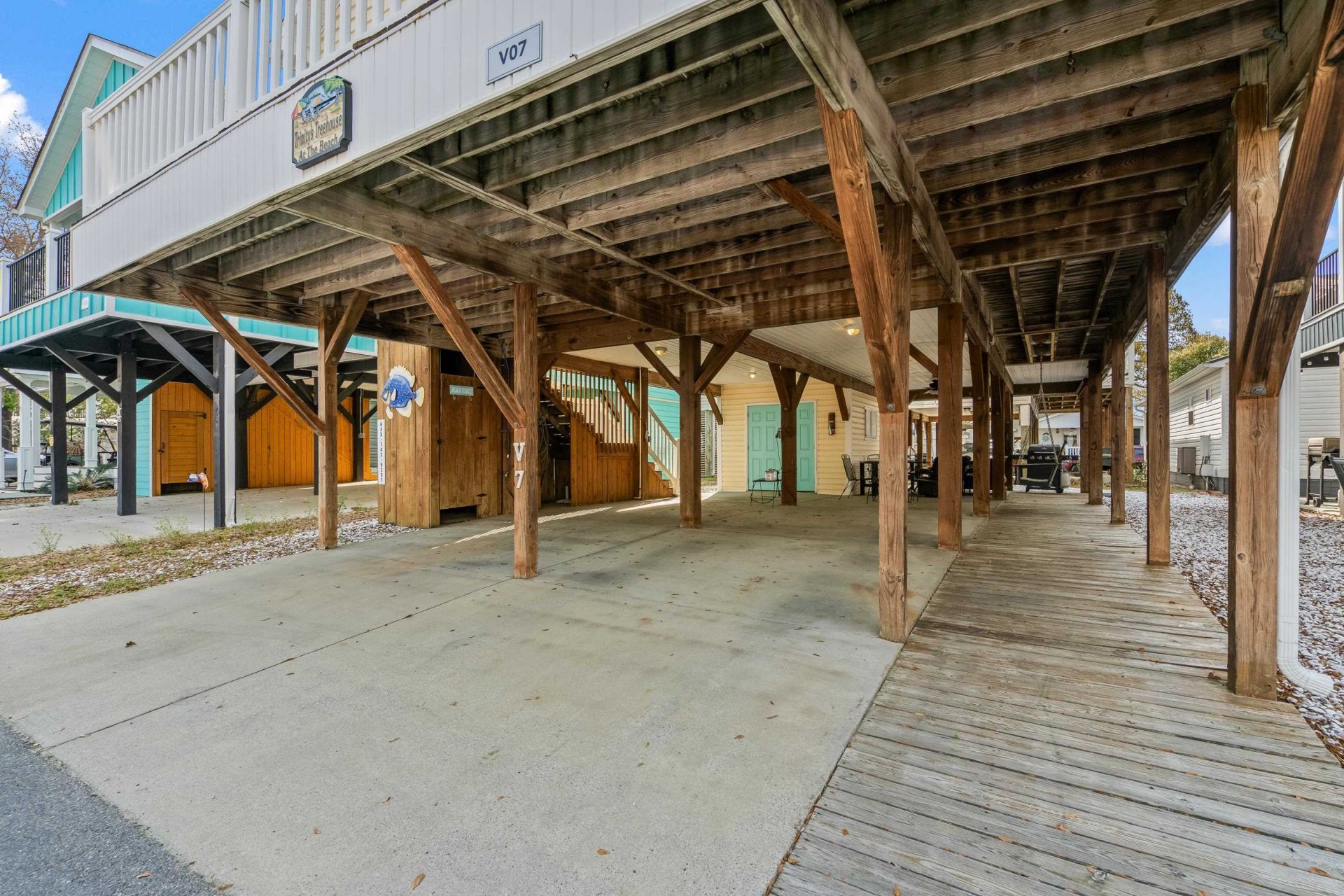 6001 - V7 S Kings Hwy.  Photo 5