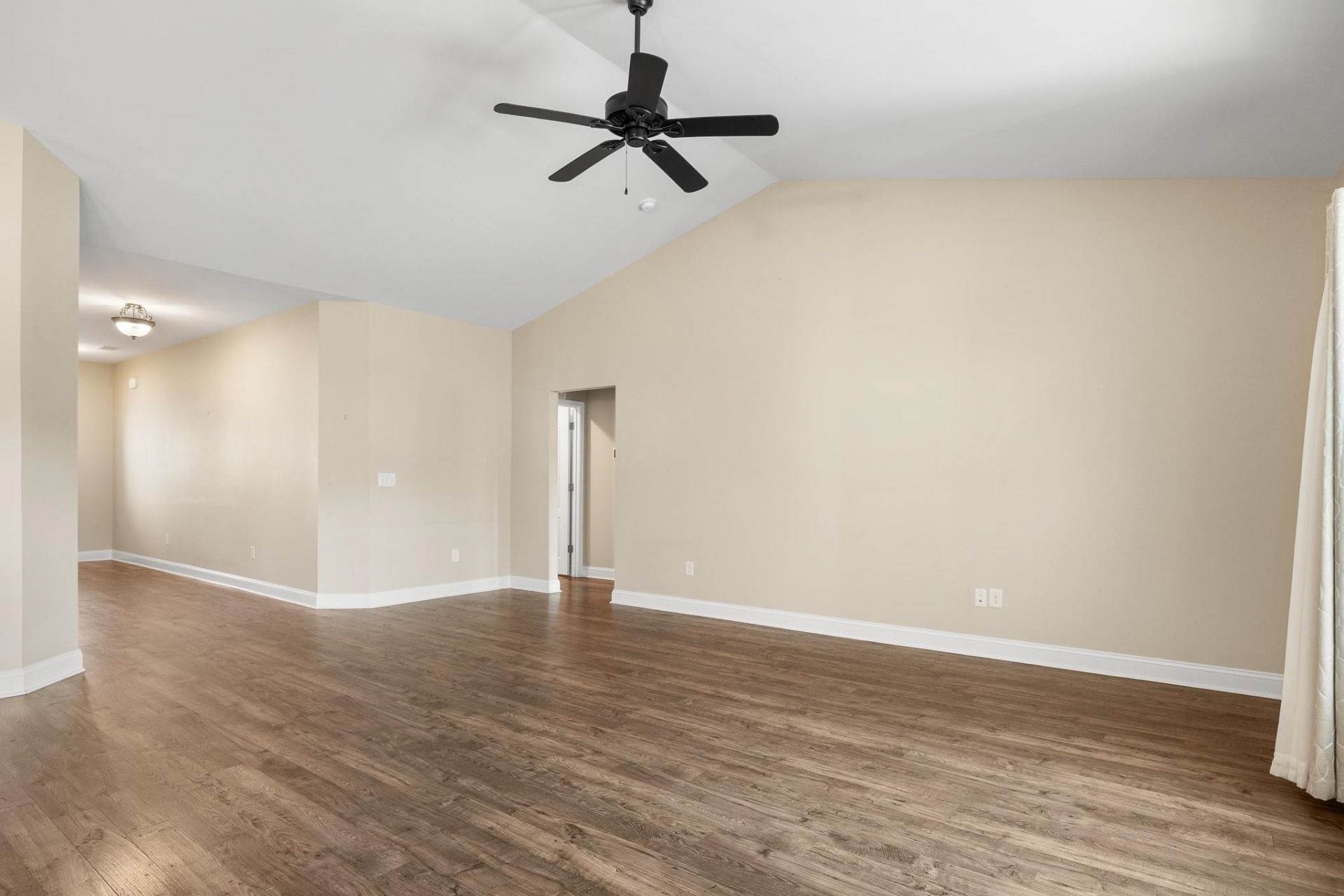 5600 Plantersville Pl.  Photo 15