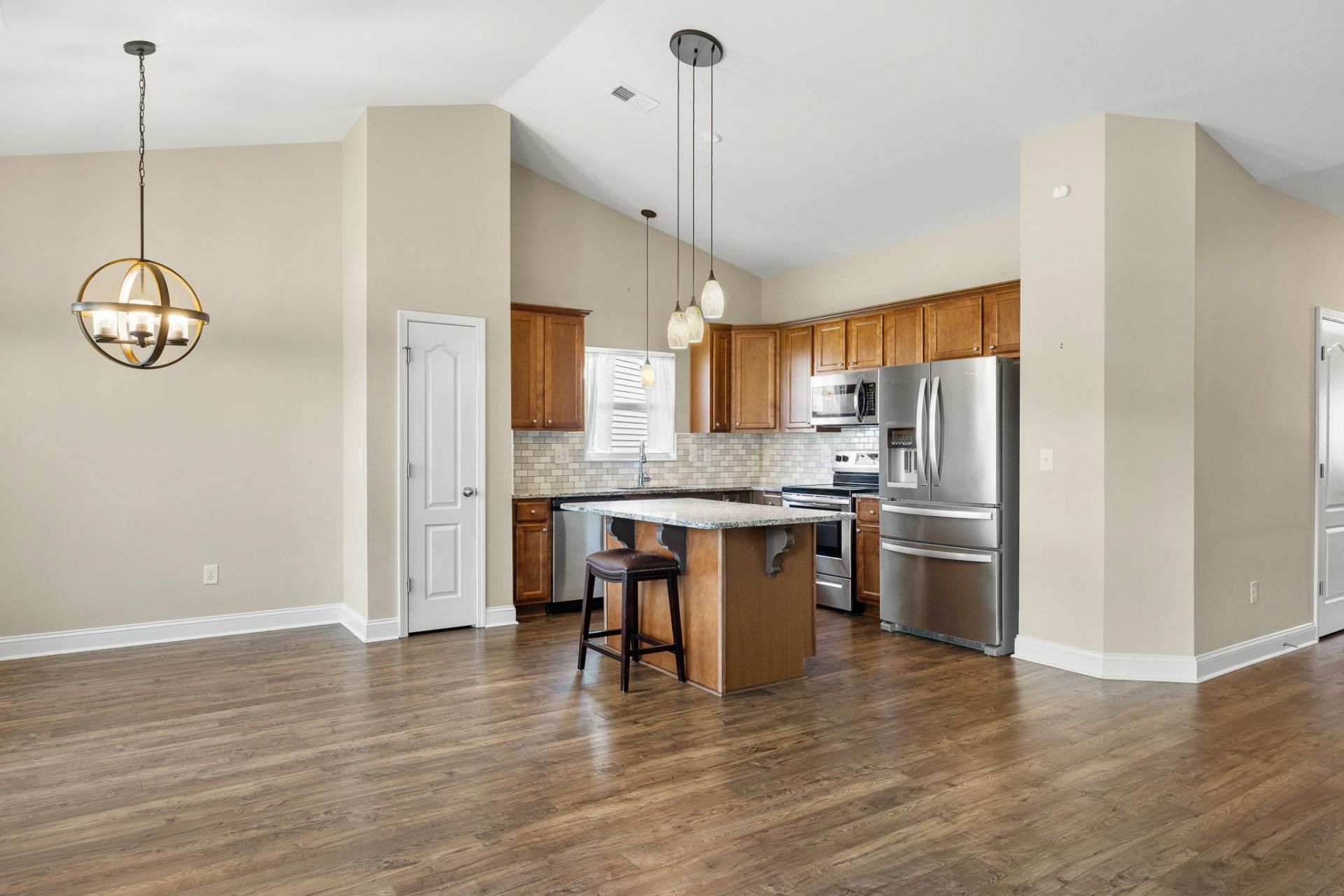 5600 Plantersville Pl.  Photo 6