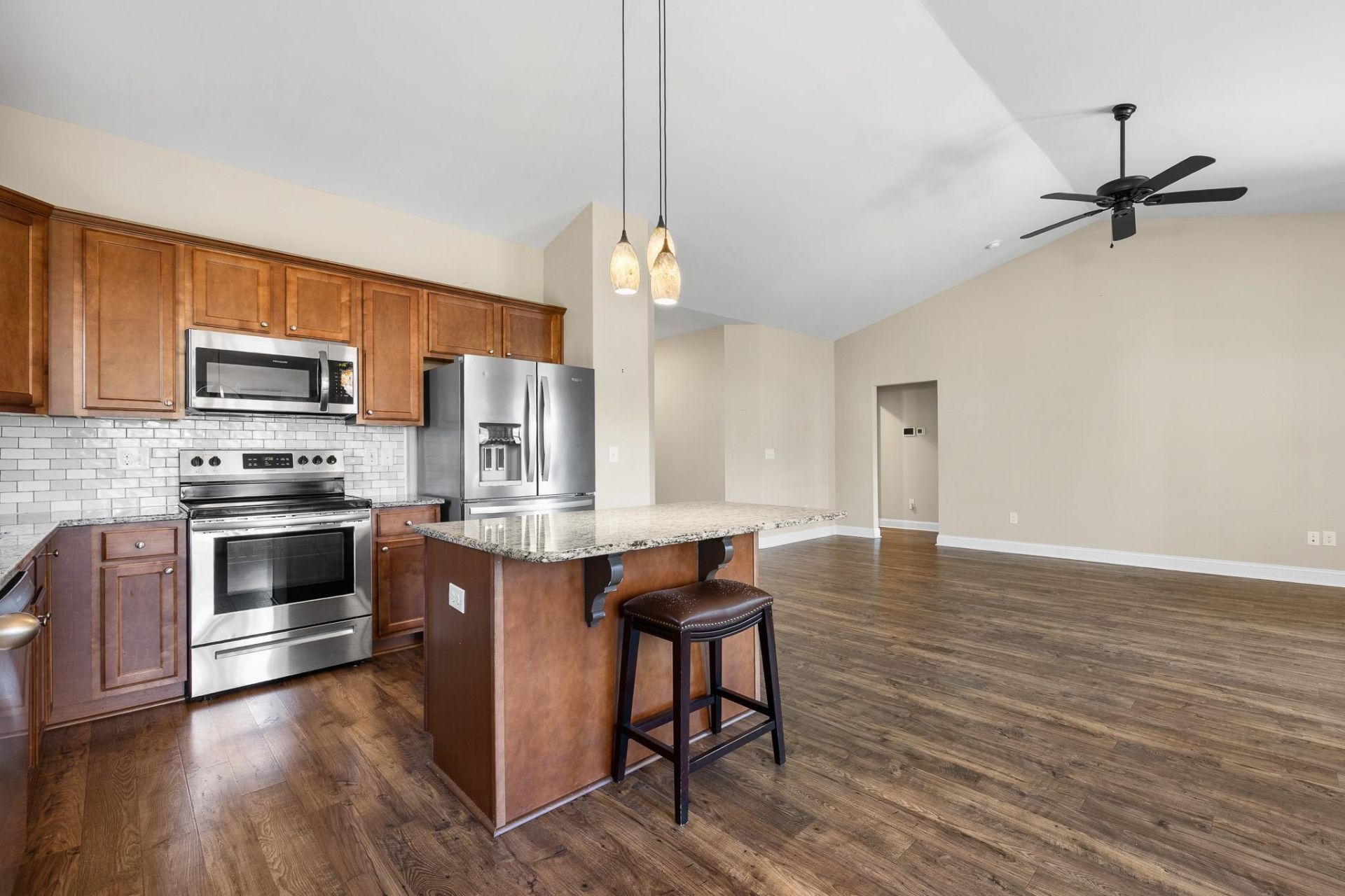 5600 Plantersville Pl.  Photo 8