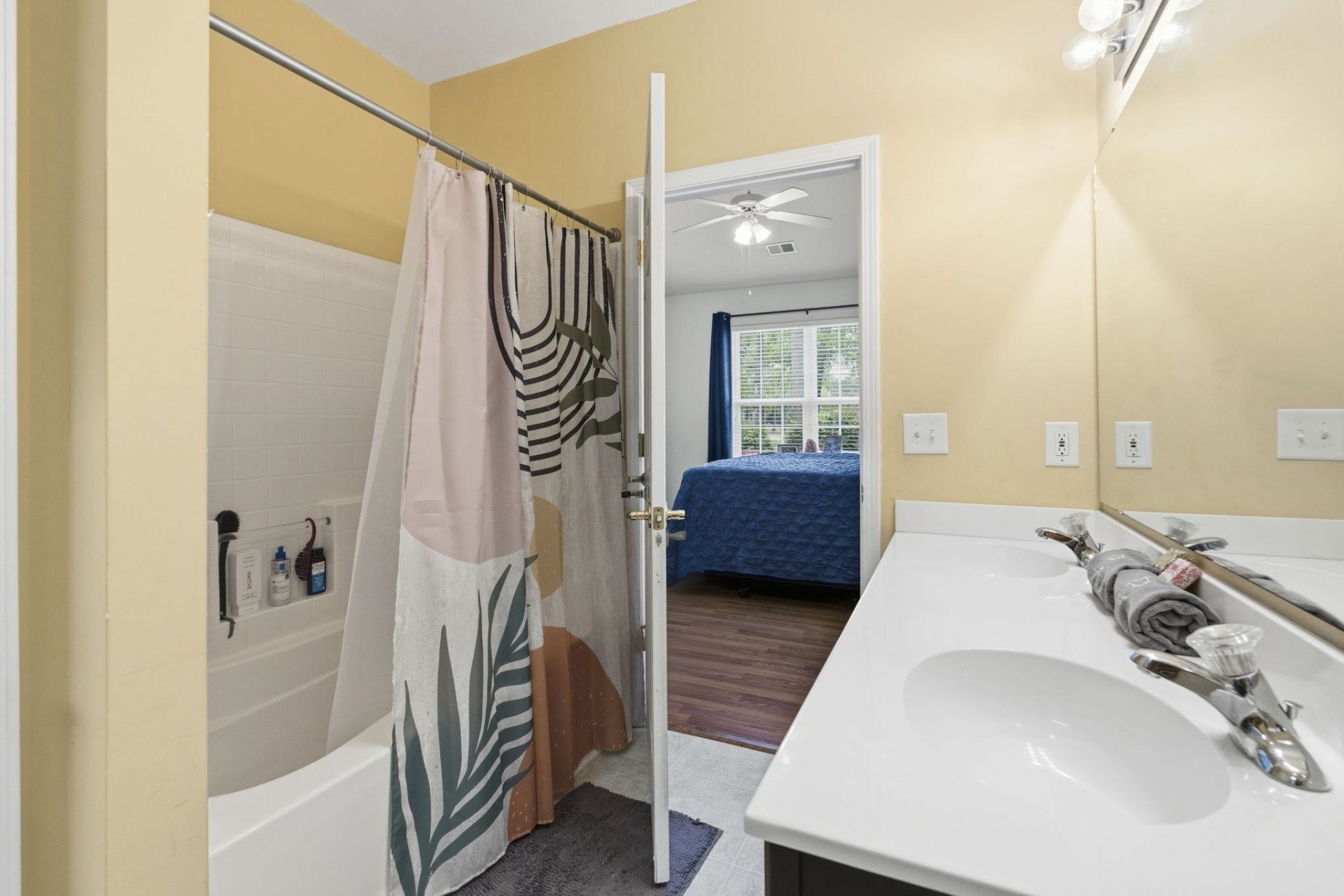 230 Connemara Dr. Photo 20