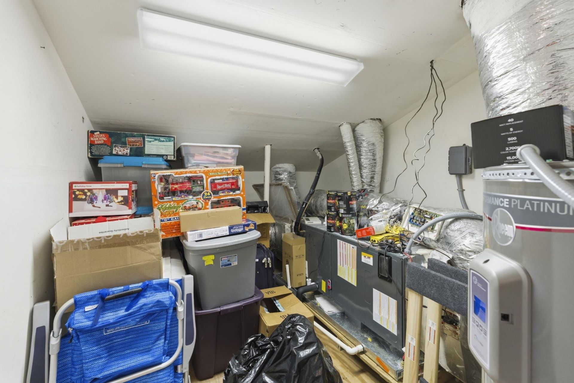 230 Connemara Dr.  Photo 29