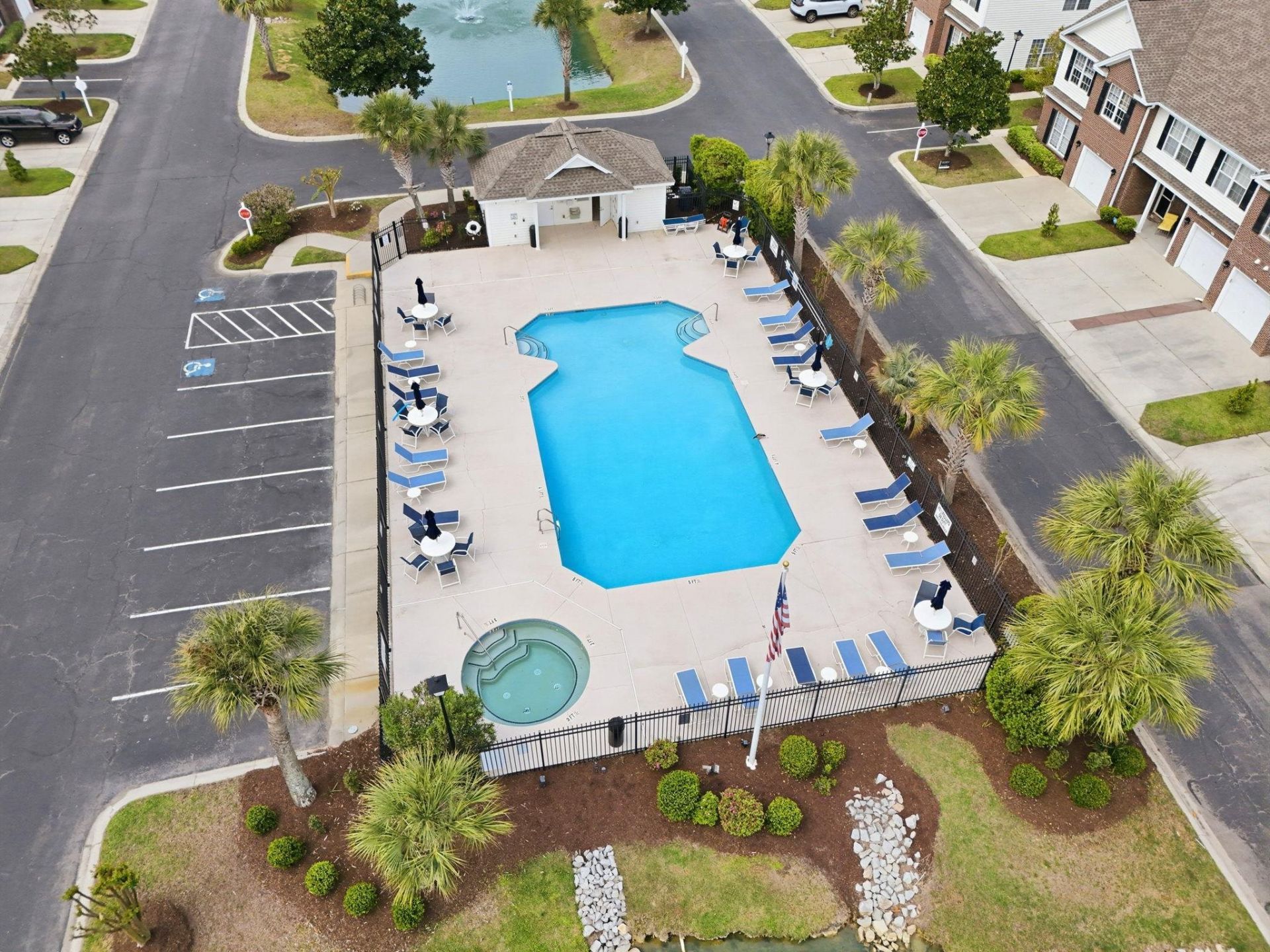 230 Connemara Dr. Photo 37