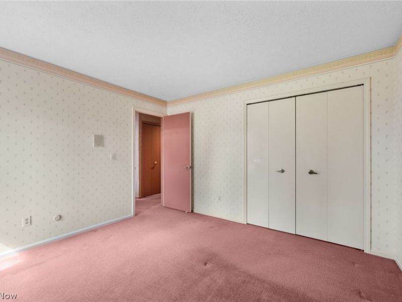 6656 Woodhawk Drive , Mayfield Heights, OH 44124 Photo 33