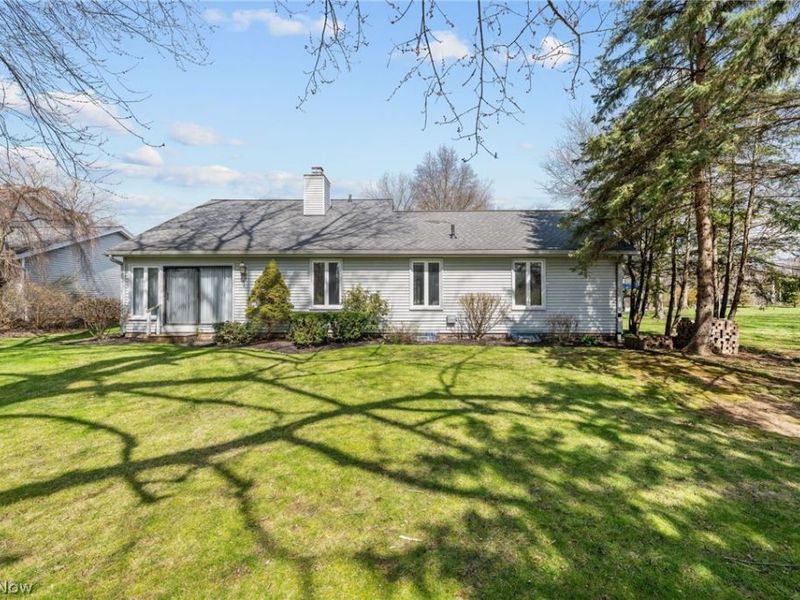 6656 Woodhawk Drive , Mayfield Heights, OH 44124 Photo 40