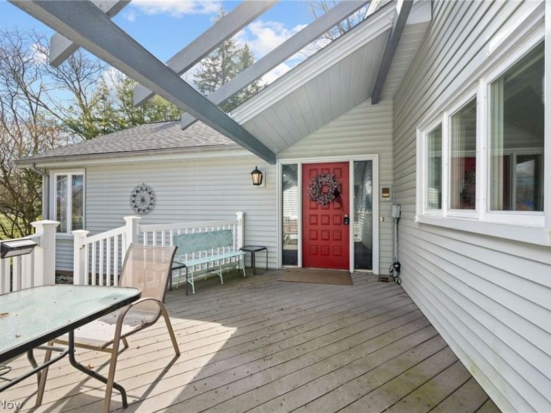 6656 Woodhawk Drive , Mayfield Heights, OH 44124 Photo 7