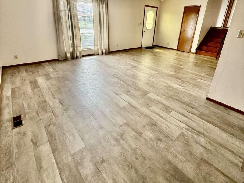 1302 Nagel Street, Saint Marys, OH 45885 Photo 6