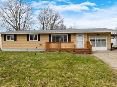 113 Grandy Drive, Liverpool, NY 13088