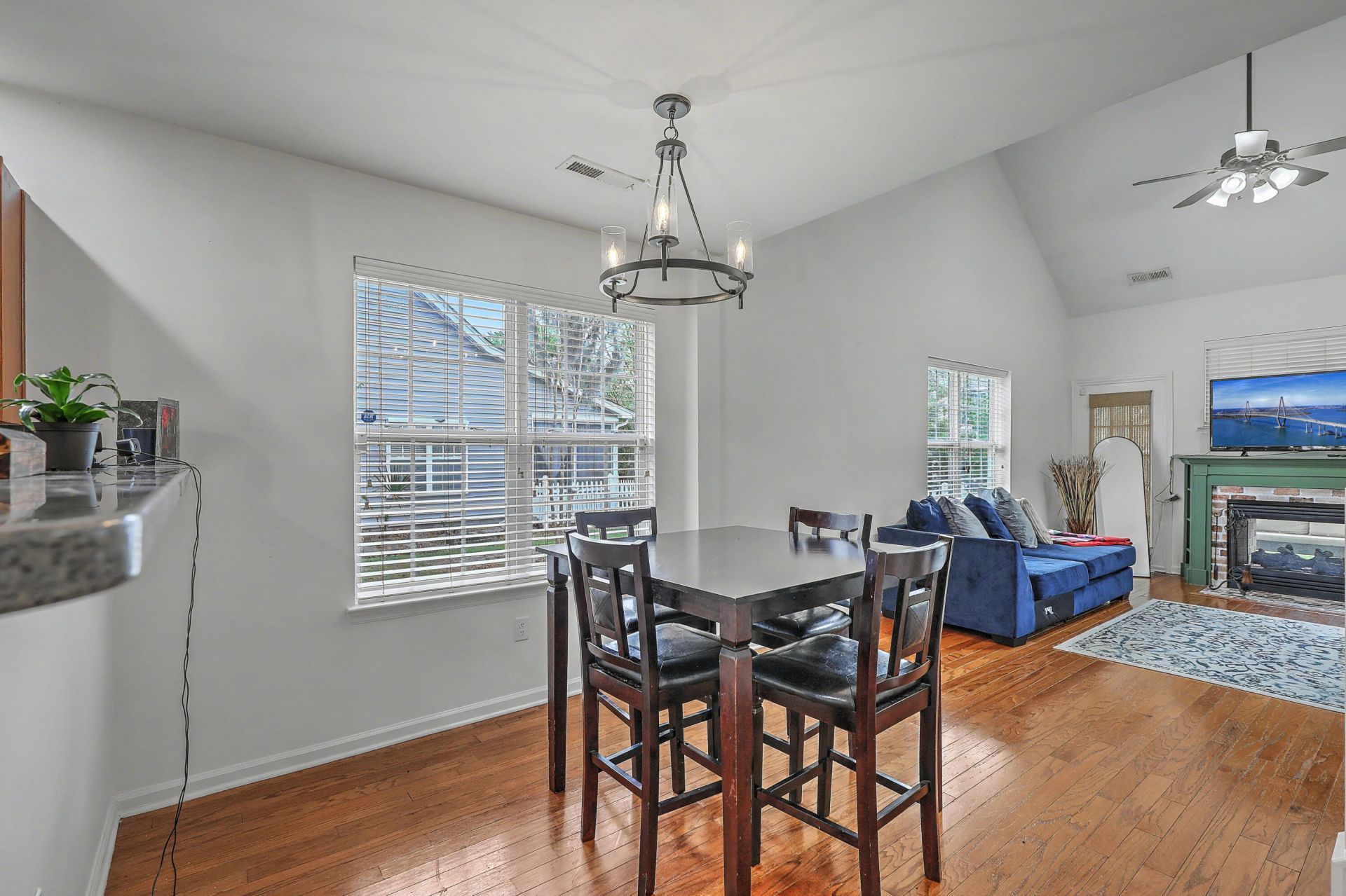 8658 Grassy Oak Trail Photo 10