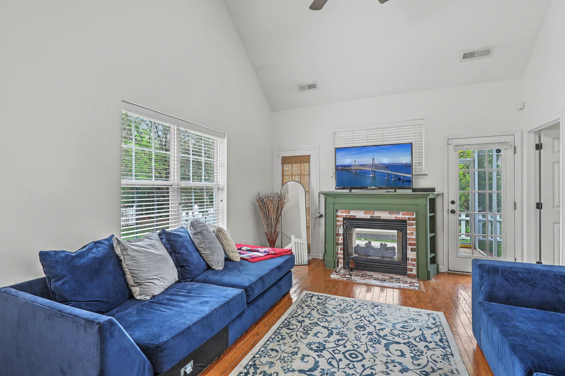 8658 Grassy Oak Trail Photo 13