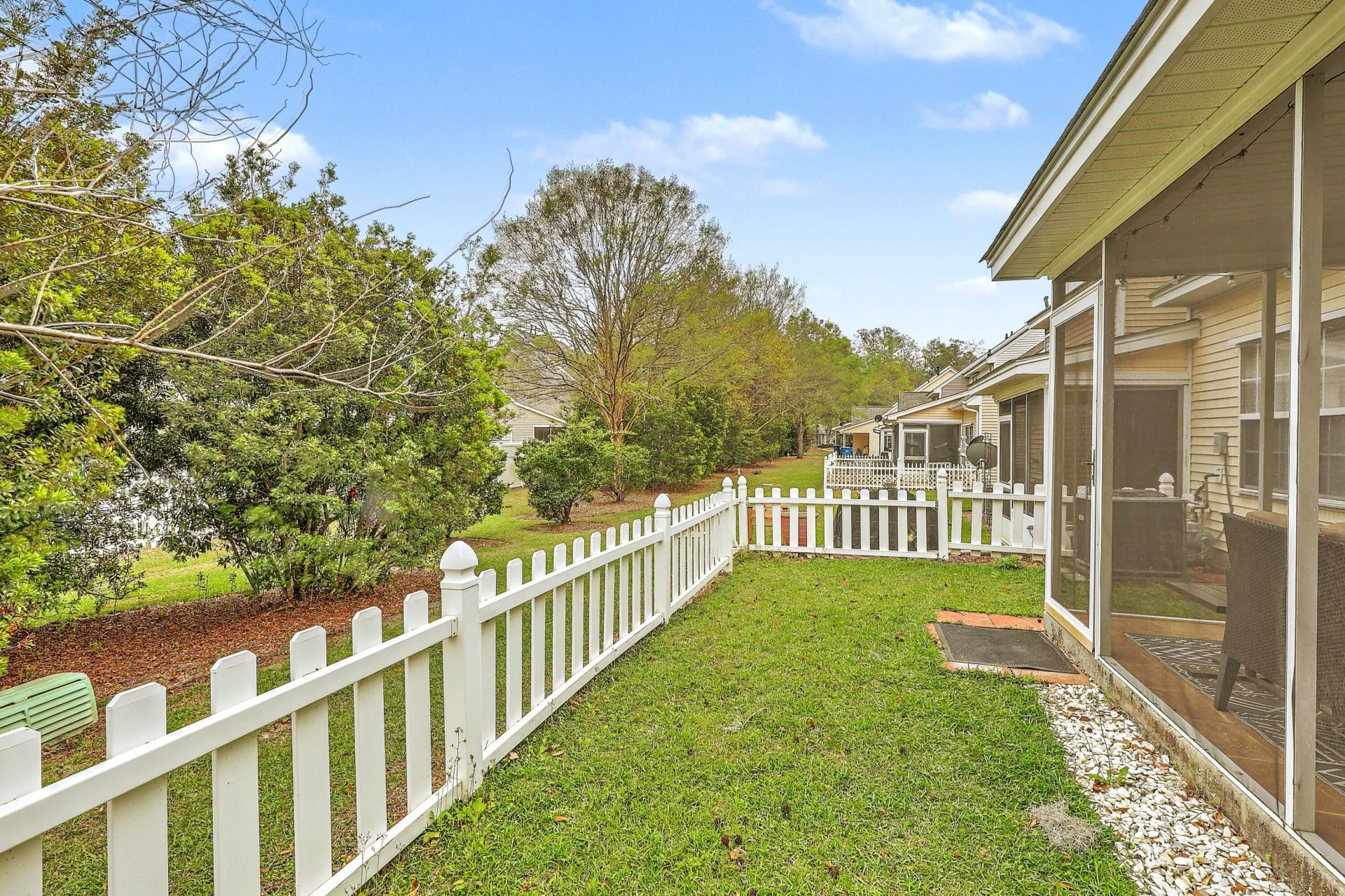 8658 Grassy Oak Trail Photo 31