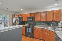 8658 Grassy Oak Trail photo 4