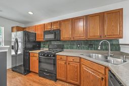 8658 Grassy Oak Trail photo 4