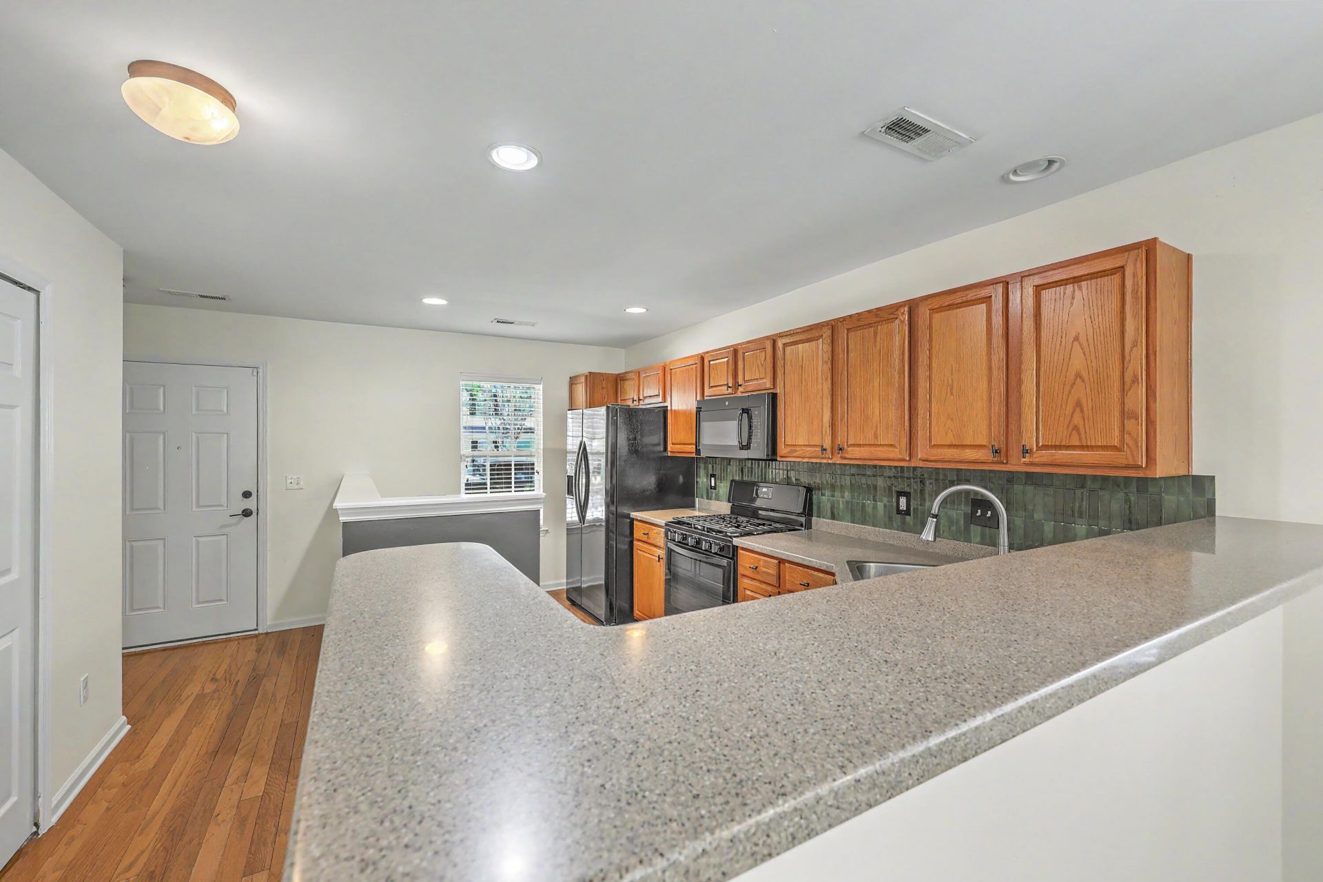 8658 Grassy Oak Trail Photo 8