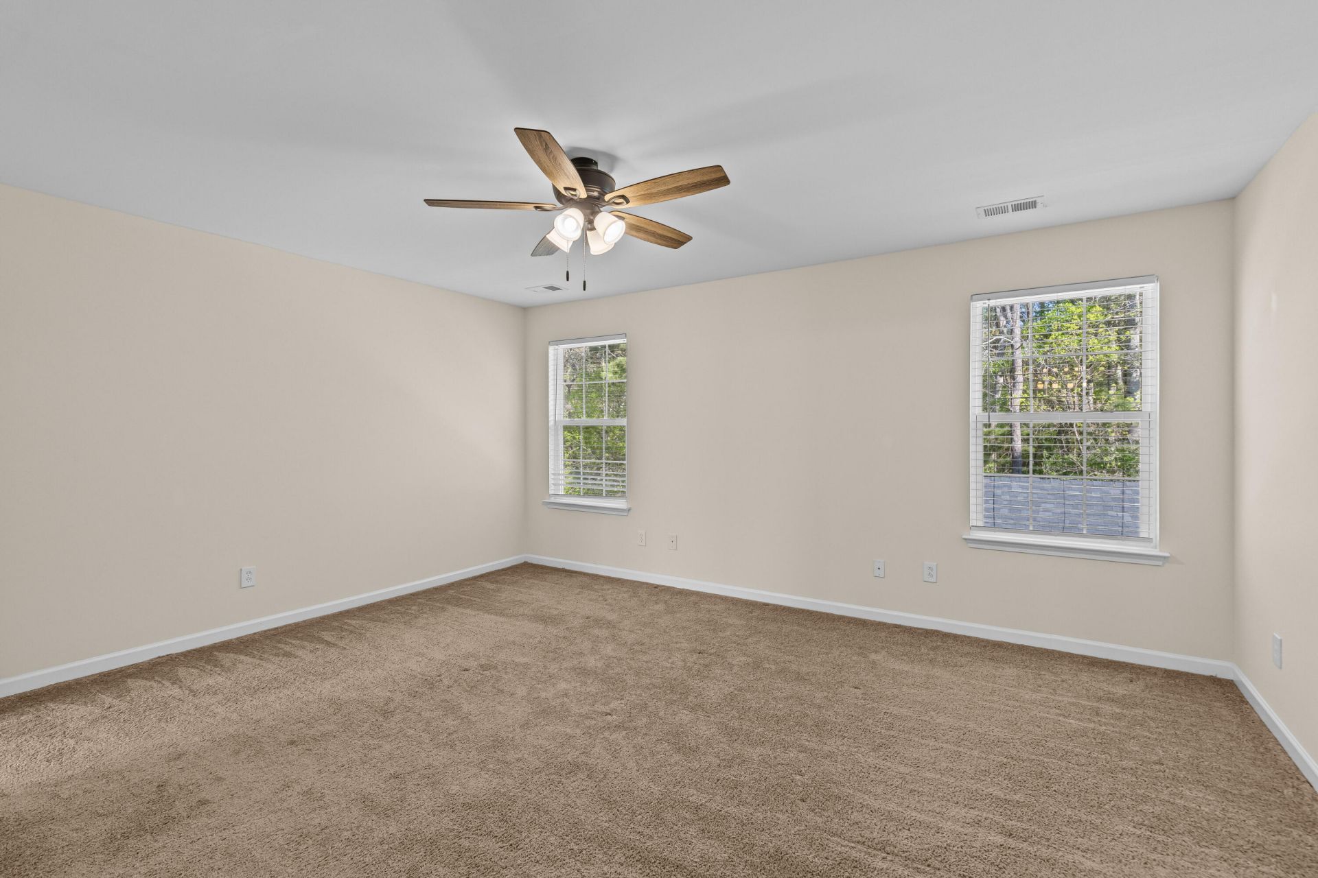 105 Study Court Photo 32