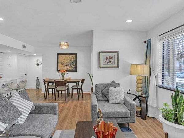 1211 Wingate Way, Atlanta, GA 30350