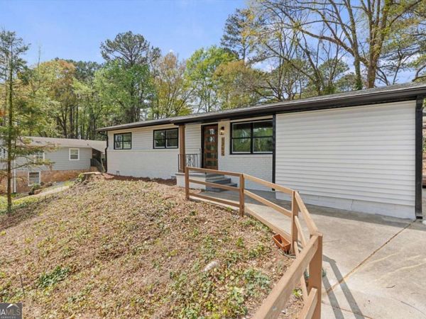 1262 Sparrow Lane, Decatur, GA 30033