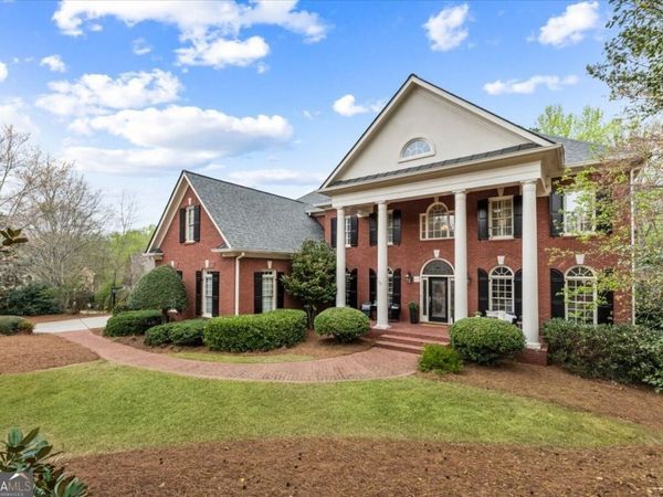 210 Ansley Close, Roswell, GA 30075