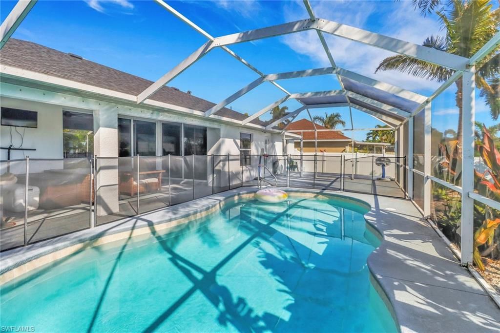 2026 SW 31st Ter, Cape Coral, FL 33914 Photo