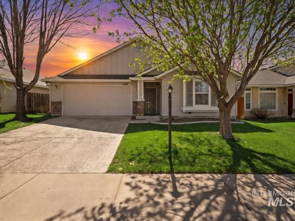 7529 W Middle Fork, Boise, ID 83709