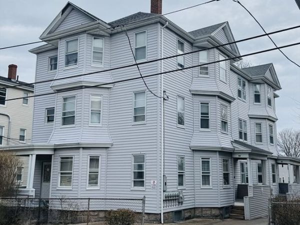 24-28 Hall St, Fall River, MA 02724