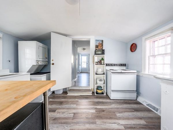 62 Pine Avenue, Barnstable, MA 02601