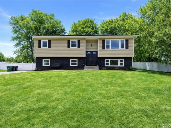 7 Gene Road, Middletown, NY 10941