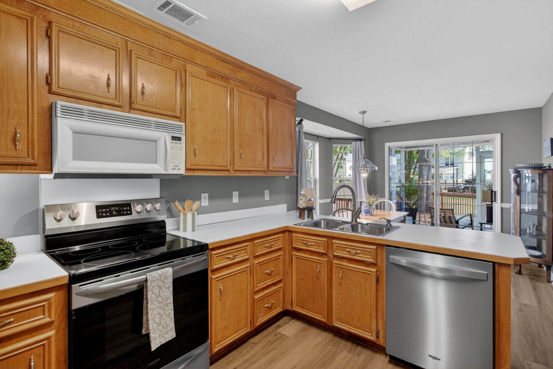 486 Planters Trace Drive Photo 13