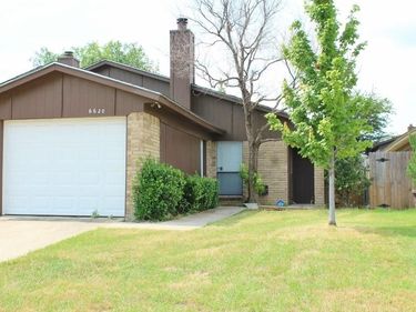 6620 S Creek Drive, Fort Worth, TX 76133