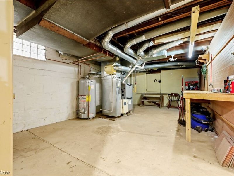 170 E Beech Street NE, Alliance, OH 44601 Photo 34