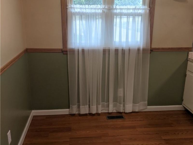 51392 Breezy Hill Road , Saint Clairsville, OH 43950 Photo 11