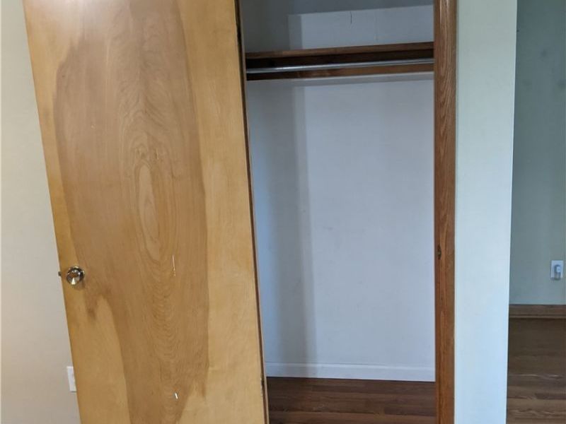 51392 Breezy Hill Road , Saint Clairsville, OH 43950 Photo 12