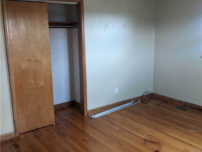 51392 Breezy Hill Road , Saint Clairsville, OH 43950 Photo 17