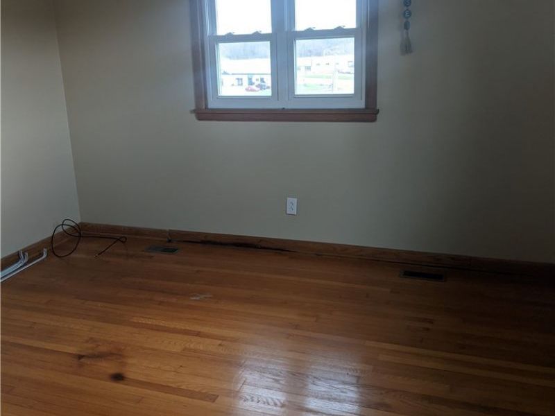 51392 Breezy Hill Road , Saint Clairsville, OH 43950 Photo 18