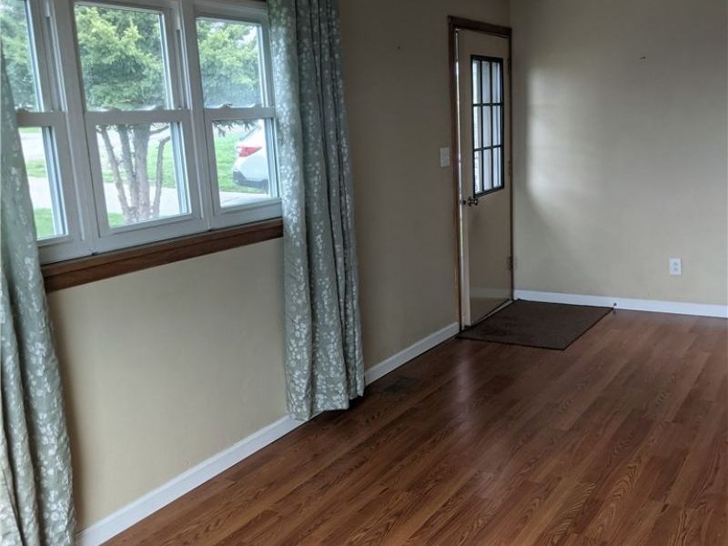 51392 Breezy Hill Road , Saint Clairsville, OH 43950 Photo 6