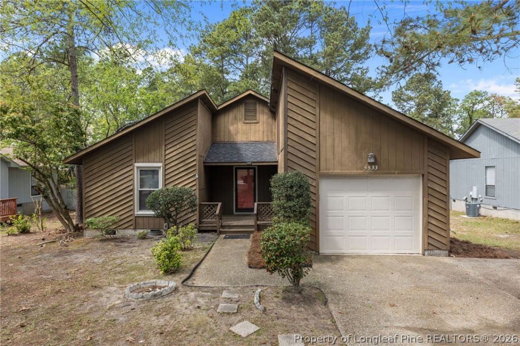 5533 Deep Hollow Court, Fayetteville, NC 28311 Main Photo