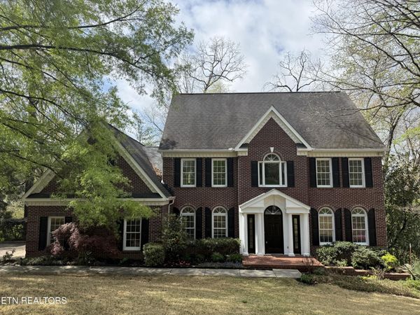 48 Rivers Run Way, Oak Ridge, TN 37830