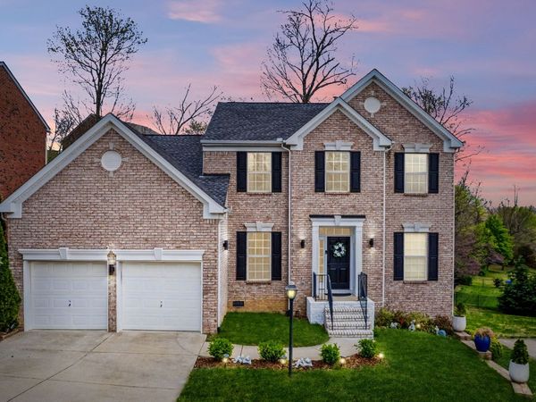 3076 Brookview Forest Dr, Nashville, TN 37211