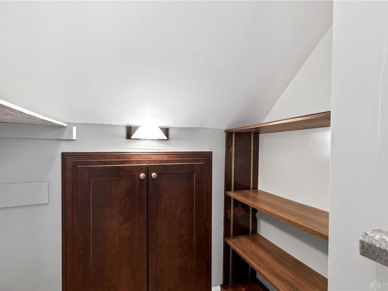 1810 S Main Street, Dayton, OH 45409 Photo 40